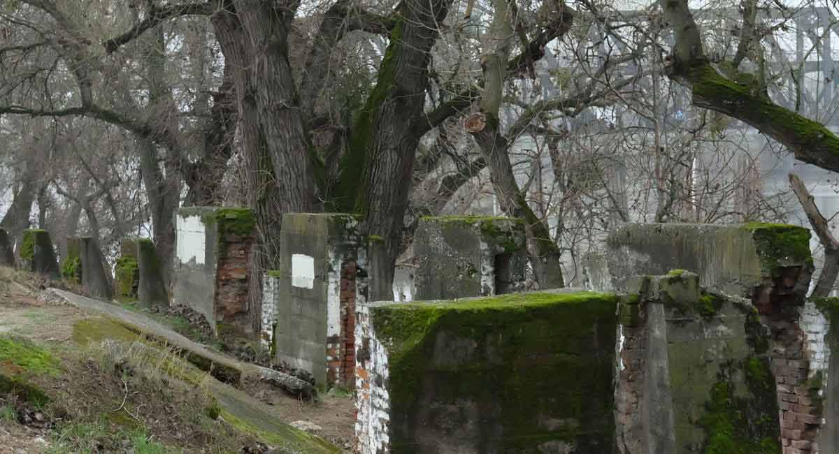 Ruins of Sacramento&rsquo;s Original Riverfront Neighborhood